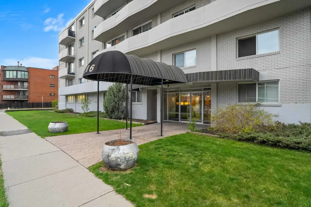 316 1 Avenue NE Calgary AB T2E 0B2