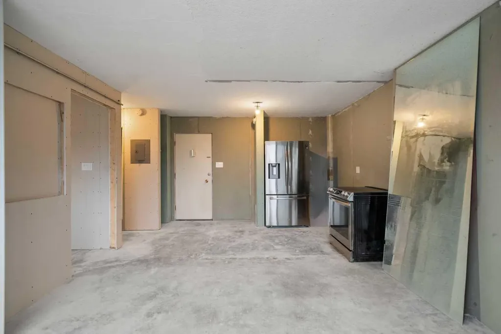 316 1 Avenue NE Calgary AB T2E 0B2