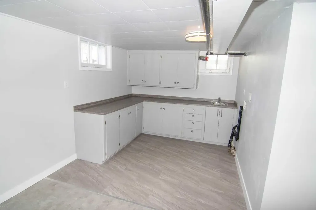 508 3 Street Strathmore AB T1P 1B4