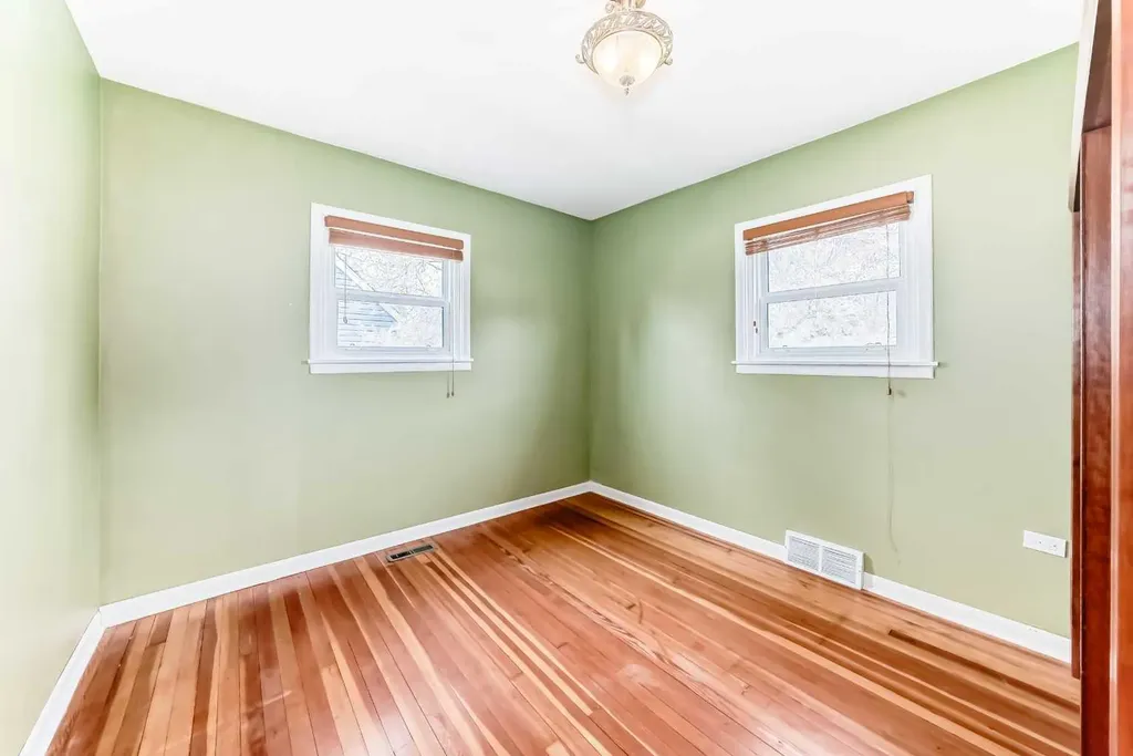 5309 42a Avenue Red Deer AB T4N 3A6