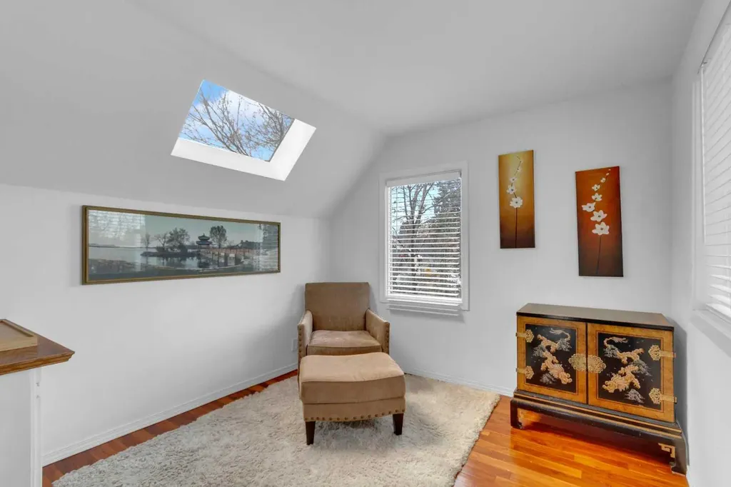 1630 7 Street NW Calgary AB T2M3H6