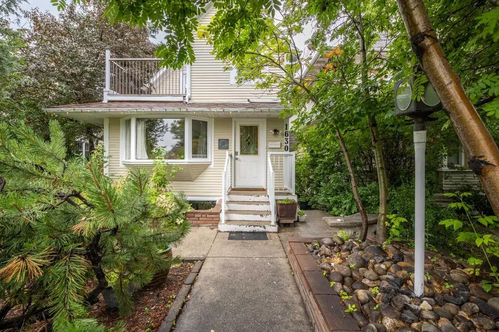 1630 7 Street NW Calgary AB T2M3H6