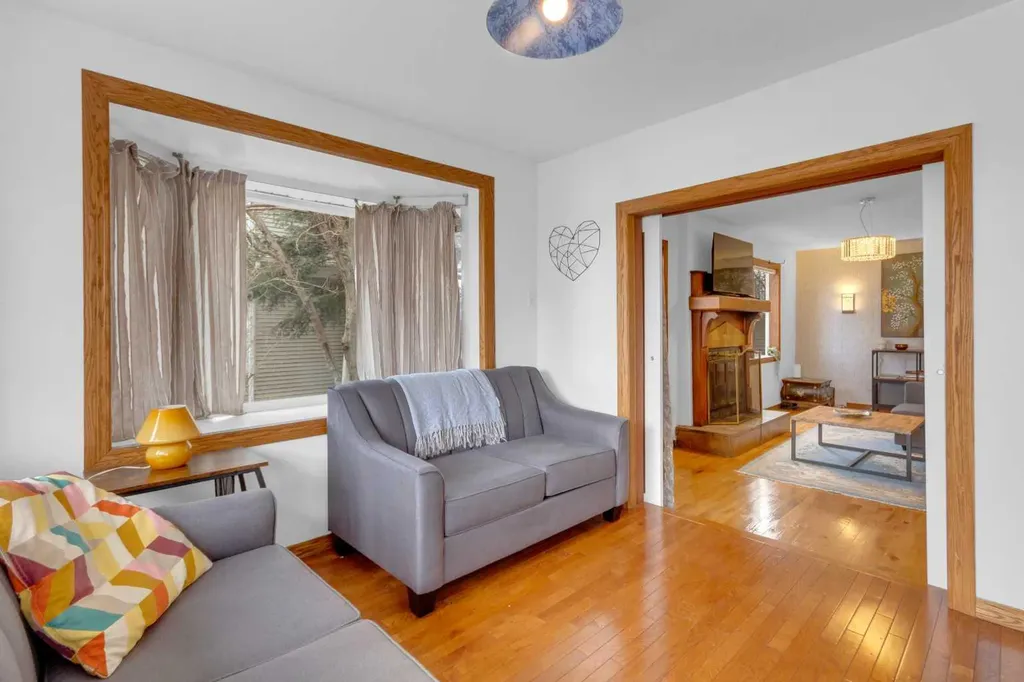 1630 7 Street NW Calgary AB T2M3H6