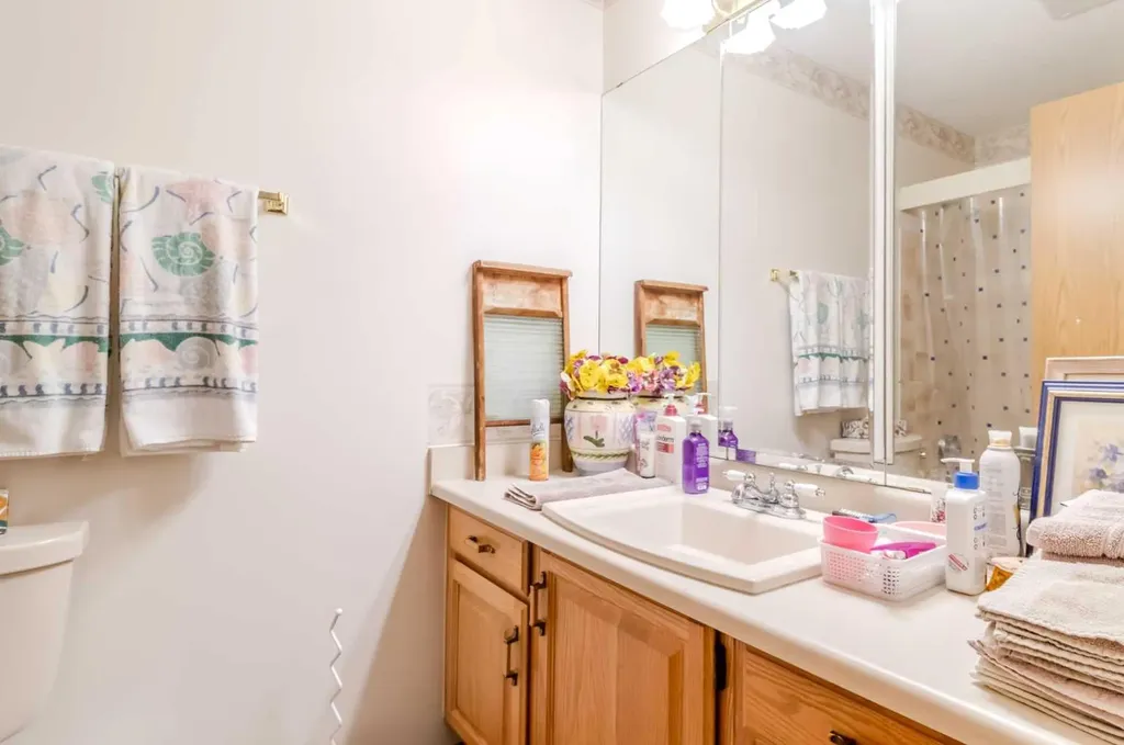 2821 Botterill Crescent Red Deer AB T4R 2E5
