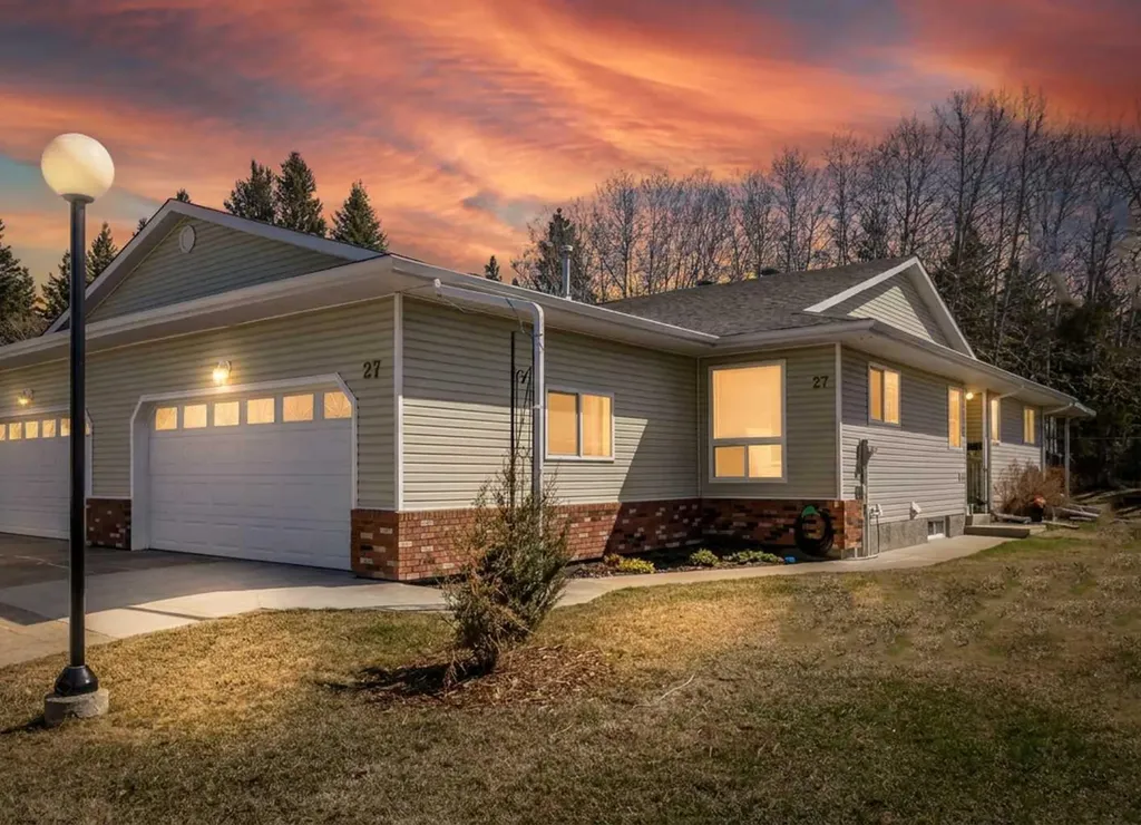 2821 Botterill Crescent Red Deer AB T4R 2E5