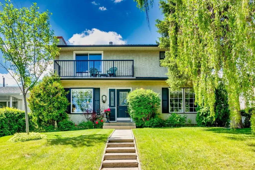 108 Silver Springs Drive NW Calgary AB T3B 3G4