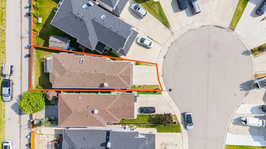 234 Tarawood Place NE Calgary AB T3J 5B3