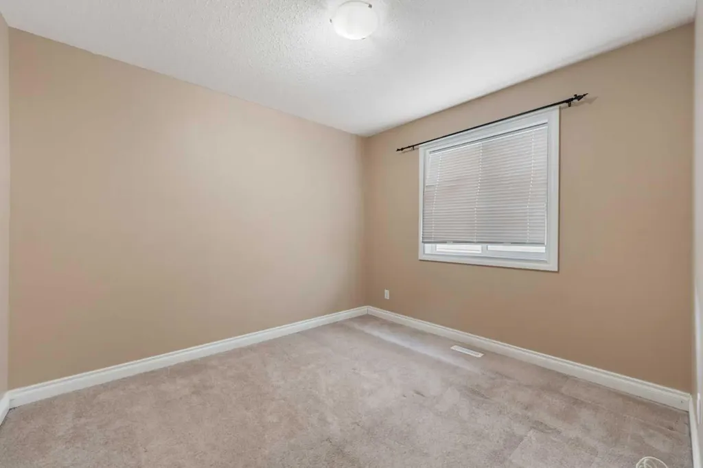 234 Tarawood Place NE Calgary AB T3J 5B3