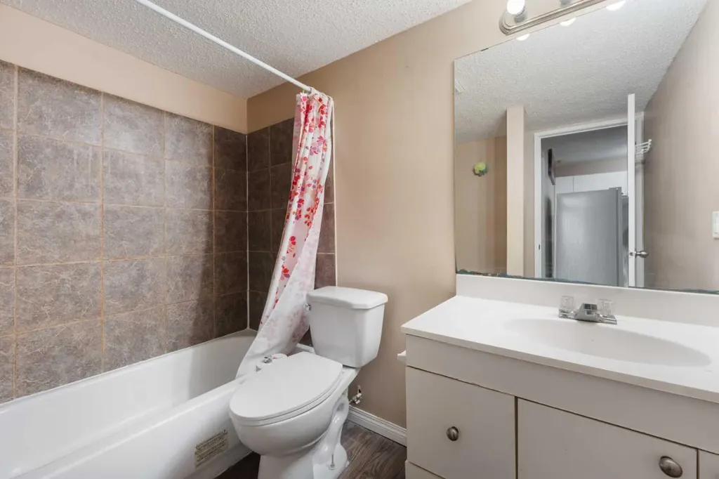 234 Tarawood Place NE Calgary AB T3J 5B3