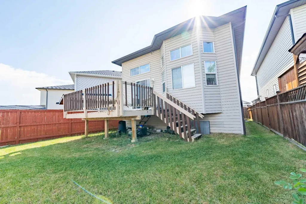 234 Tarawood Place NE Calgary AB T3J 5B3