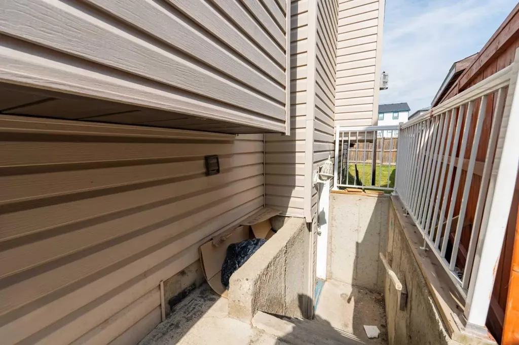 234 Tarawood Place NE Calgary AB T3J 5B3