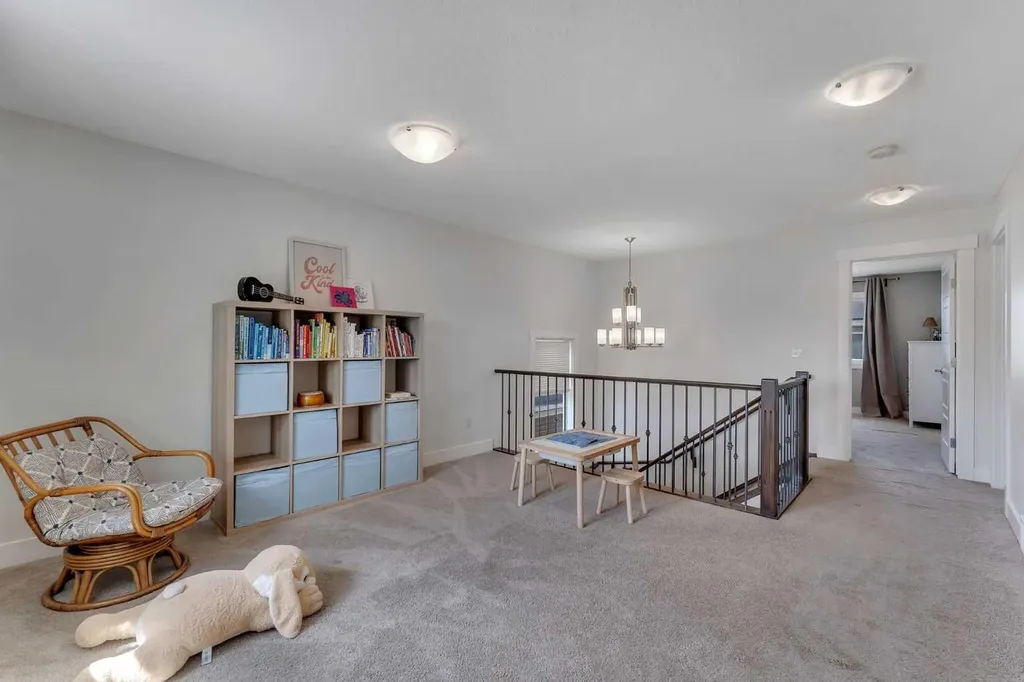 30 Baywater Lane SW Airdrie AB T4B 3V5