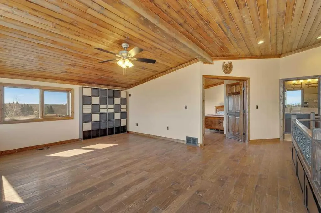 34339 Range Road 14 Road Rural Red Deer County AB T0M0K0