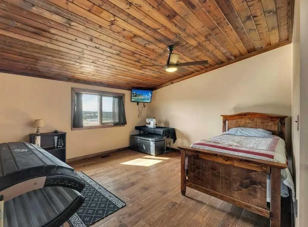 34339 Range Road 14 Road Rural Red Deer County AB T0M0K0