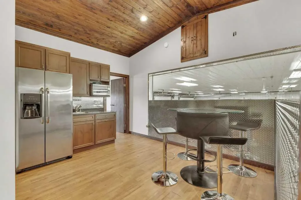 34339 Range Road 14 Road Rural Red Deer County AB T0M0K0
