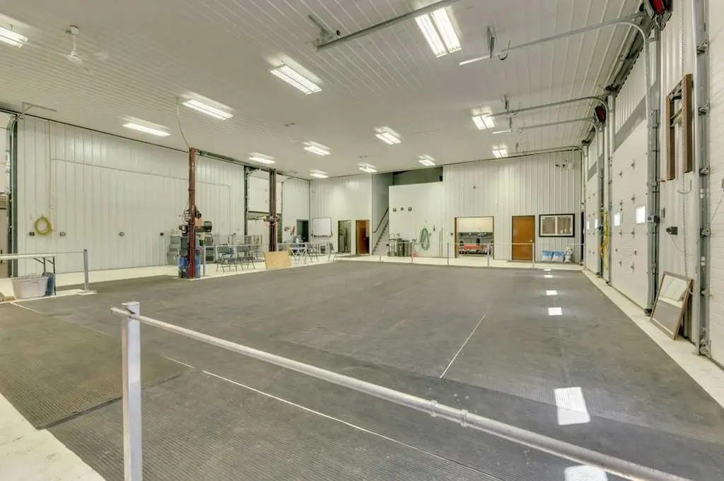34339 Range Road 14 Road Rural Red Deer County AB T0M0K0