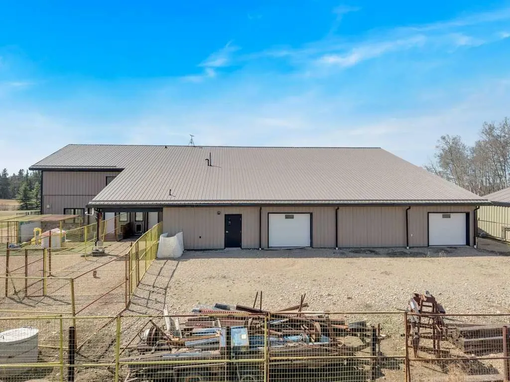 34339 Range Road 14 Road Rural Red Deer County AB T0M0K0