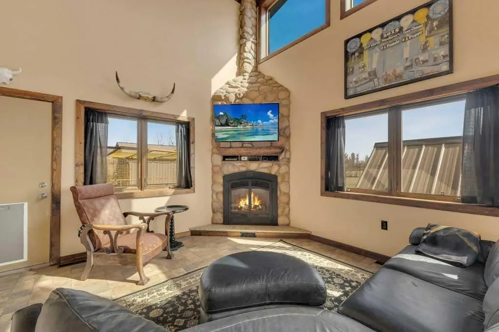 34339 Range Road 14 Road Rural Red Deer County AB T0M0K0