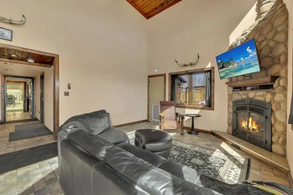 34339 Range Road 14 Road Rural Red Deer County AB T0M0K0