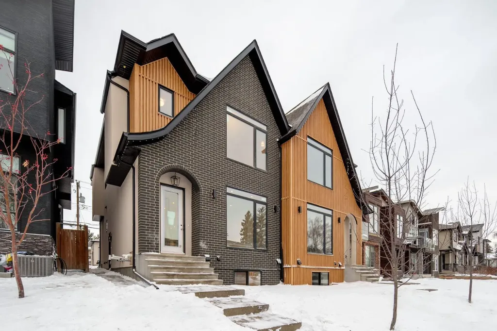 2227 36 Street SW Calgary AB T3E 2Z3