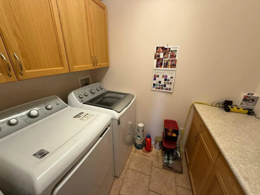 228 Pembina Avenue Hinton AB T7V 0A5