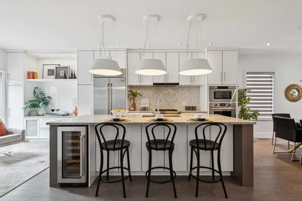 911 18 Avenue SW Calgary AB T2T0H2