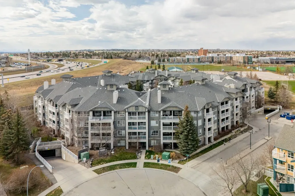 35 Richard Court SW Calgary AB T3E 7M7