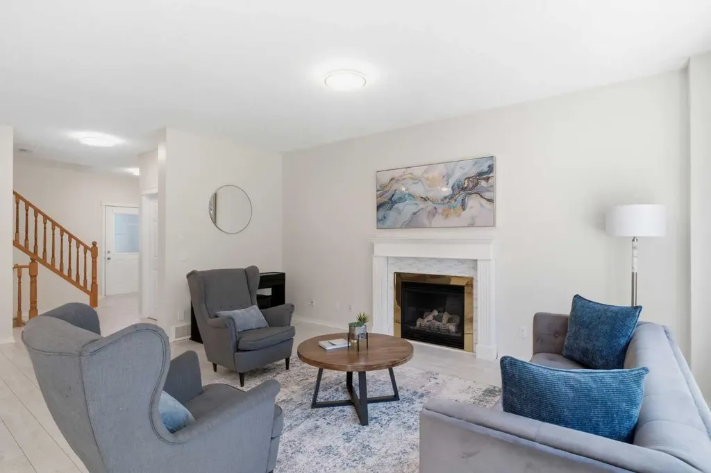124 Kincora Glen Road NW Calgary AB T3R 0C6