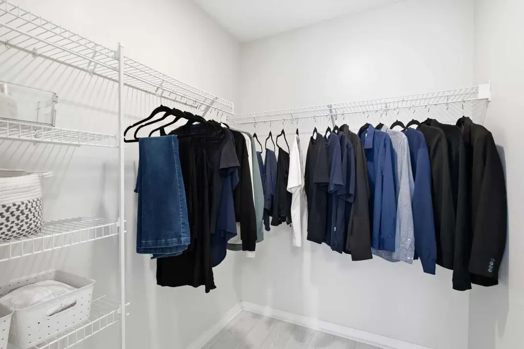 124 Kincora Glen Road NW Calgary AB T3R 0C6