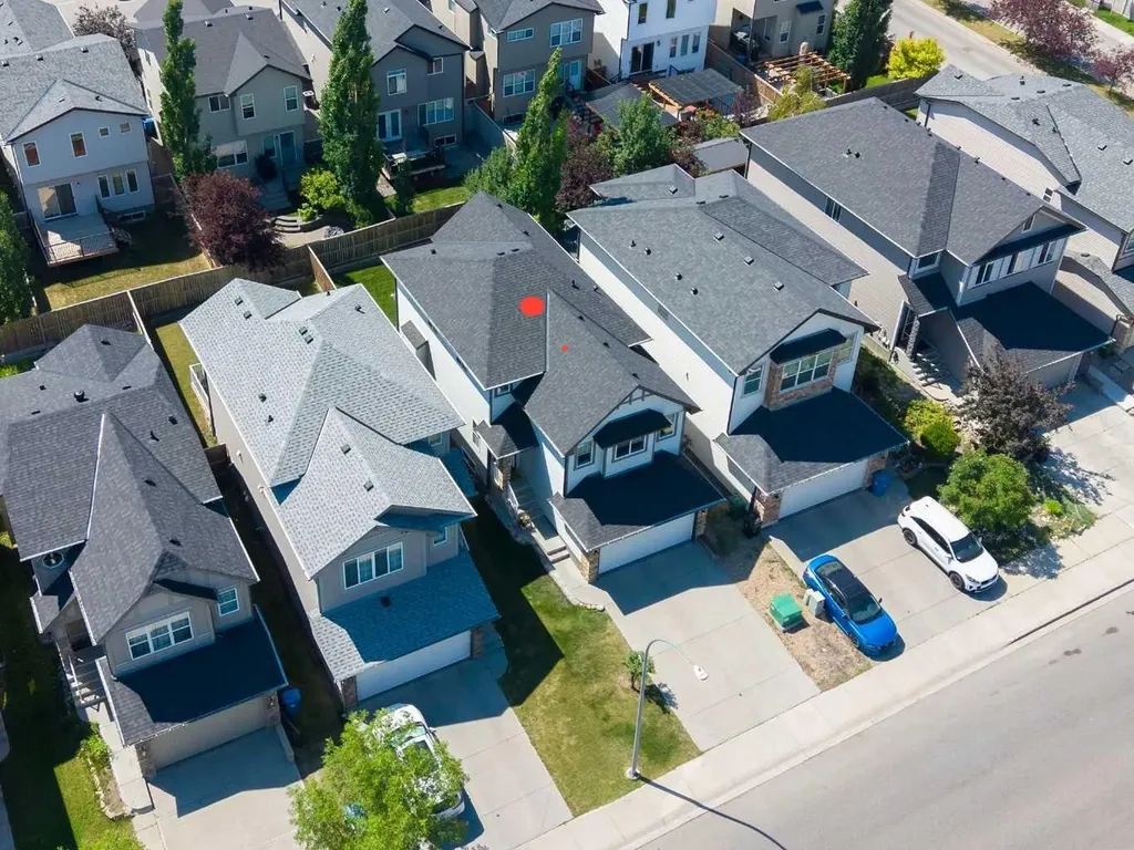 124 Kincora Glen Road NW Calgary AB T3R 0C6