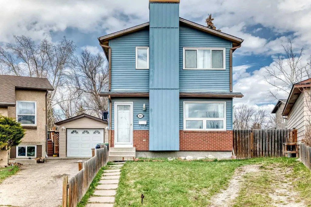 365 Whitlock Way NE Calgary AB T1Y 5C9