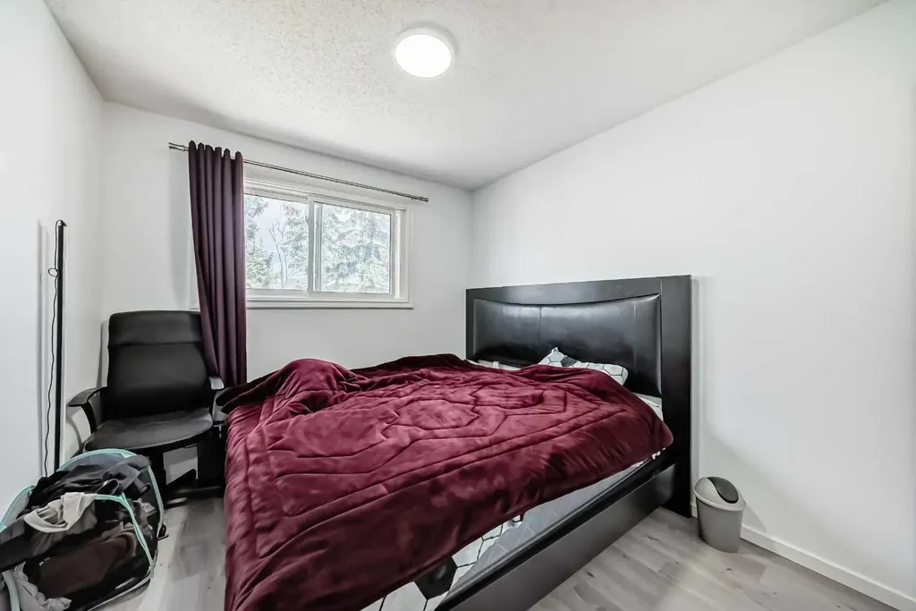 365 Whitlock Way NE Calgary AB T1Y 5C9