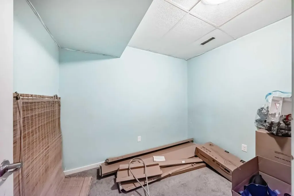 365 Whitlock Way NE Calgary AB T1Y 5C9