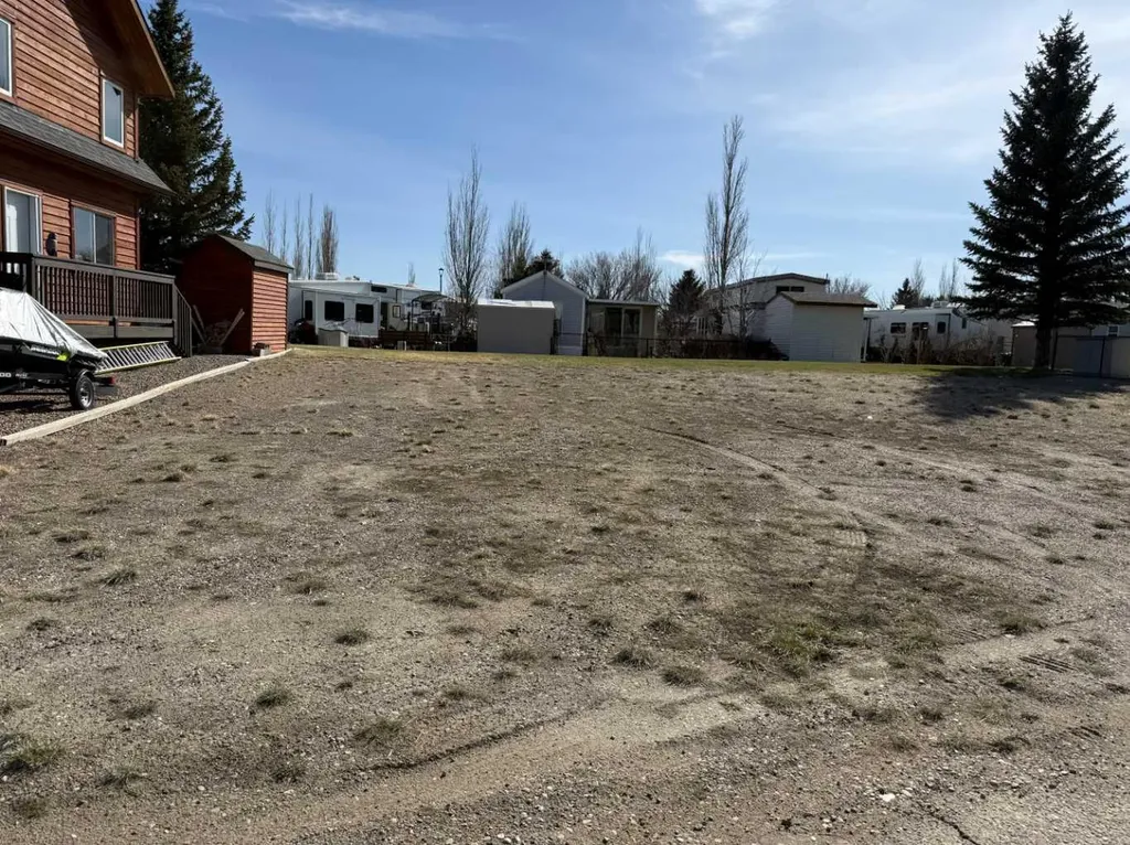 75 White Pelican Way Rural Vulcan County AB T0L 2B0