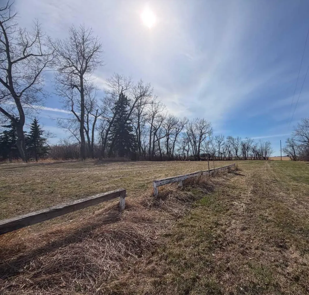 27139 Twp 344 Rural Red Deer County AB T4G 0M4