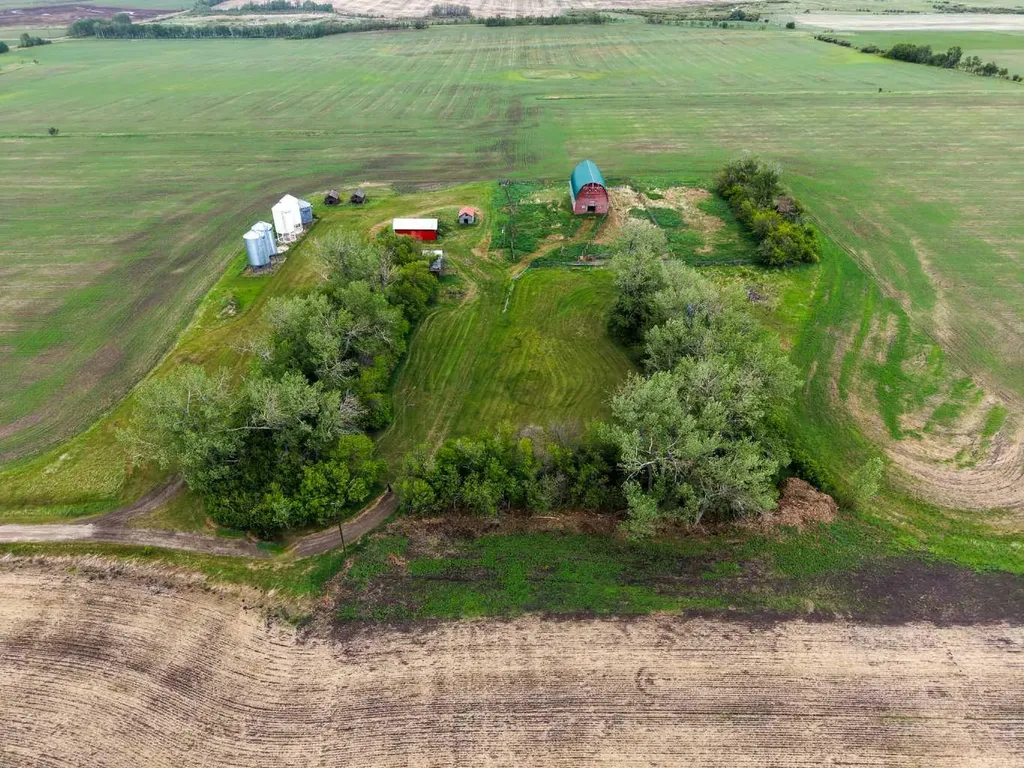 27139 Twp 344 Rural Red Deer County AB T4G 0M4