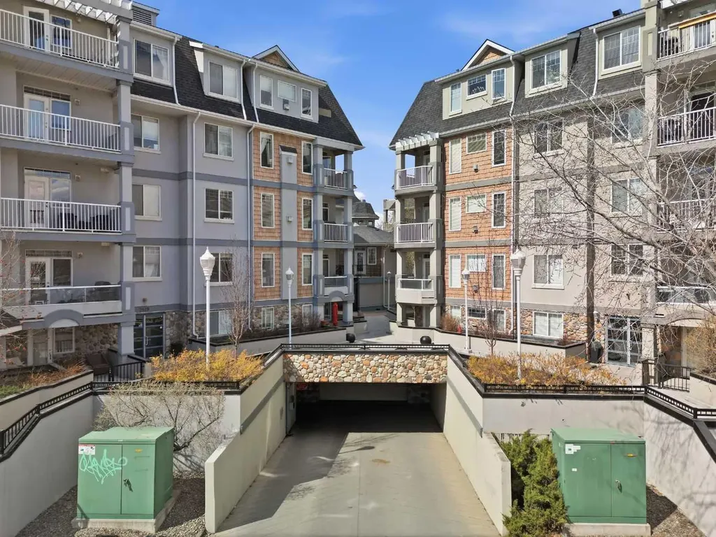 2411 Erlton Road SW Calgary AB T2S 3B9