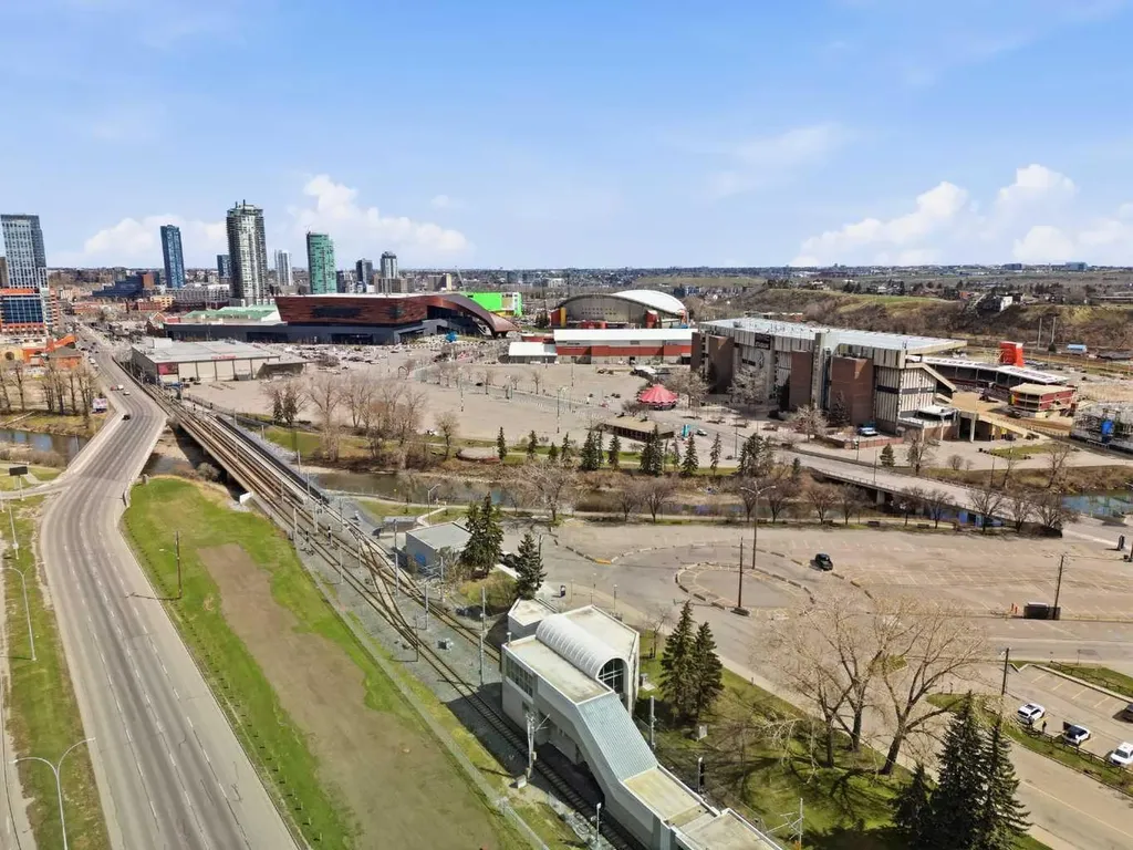 2411 Erlton Road SW Calgary AB T2S 3B9