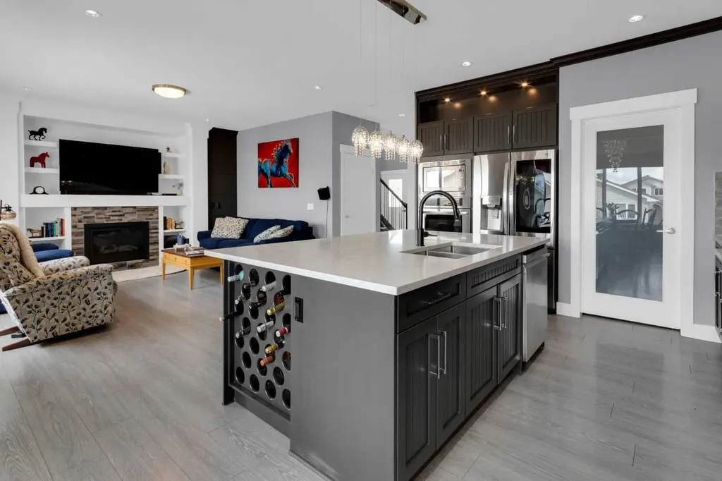 1112 Iron Landing Way Crossfield AB T0M0S0