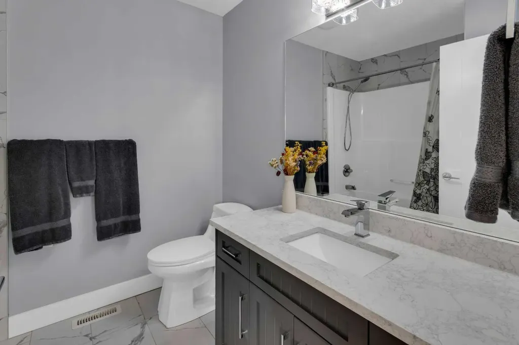 1112 Iron Landing Way Crossfield AB T0M0S0