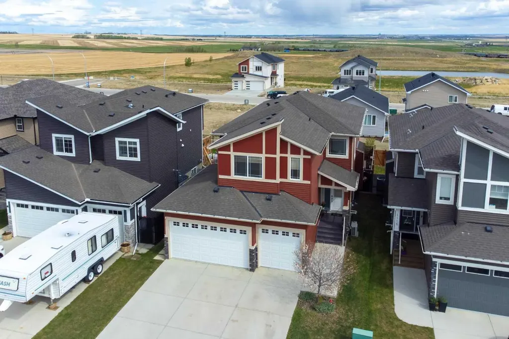 1112 Iron Landing Way Crossfield AB T0M0S0