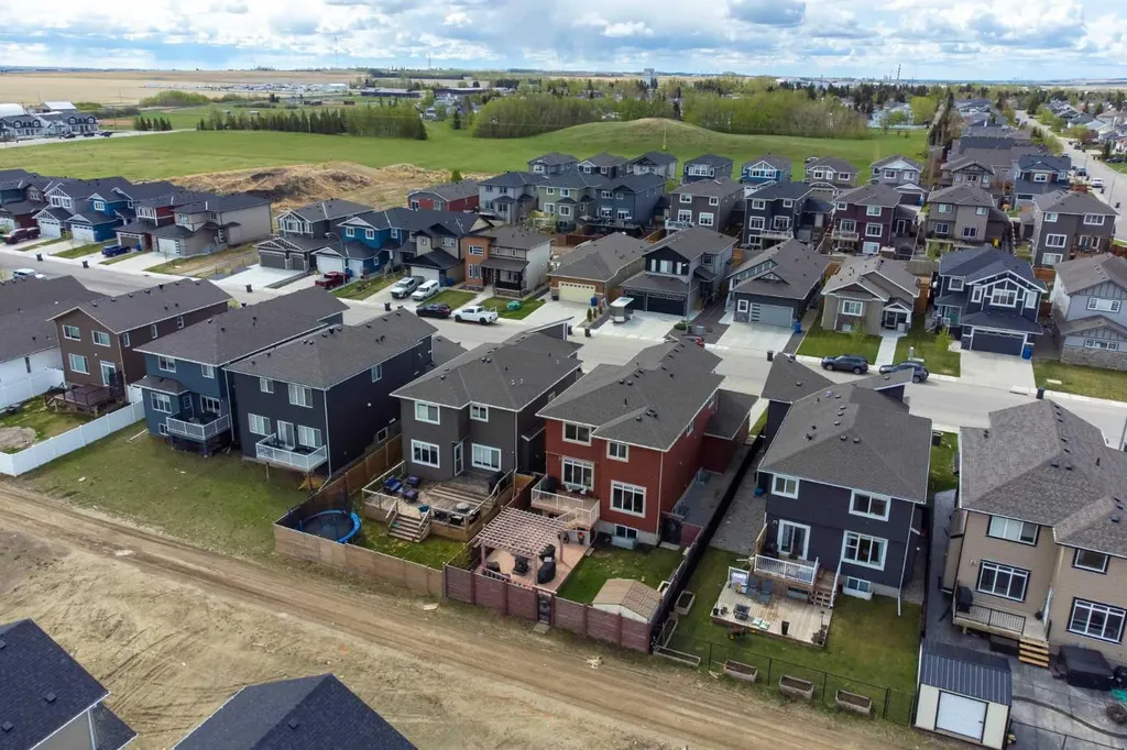 1112 Iron Landing Way Crossfield AB T0M0S0