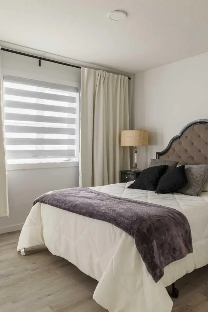 74 Spring Willow Close SW Calgary AB T3H6E8