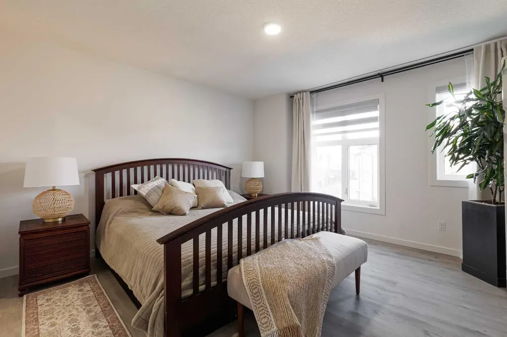74 Spring Willow Close SW Calgary AB T3H6E8