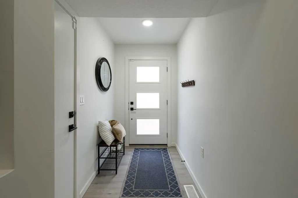 74 Spring Willow Close SW Calgary AB T3H6E8
