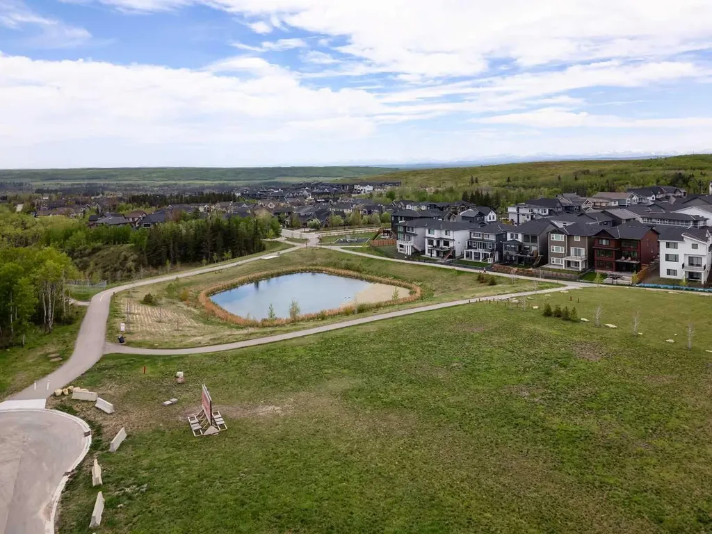 74 Spring Willow Close SW Calgary AB T3H6E8
