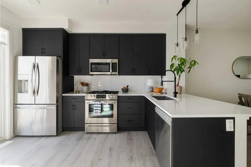 74 Spring Willow Close SW Calgary AB T3H6E8
