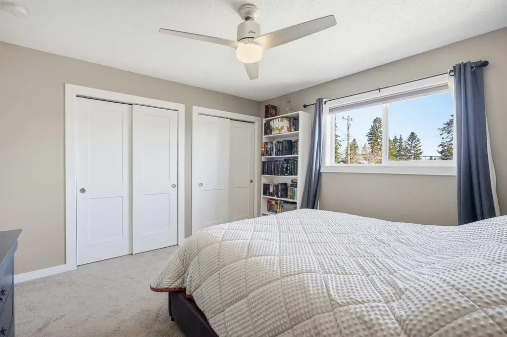1118 Limit Avenue Crossfield AB T0M 0S0