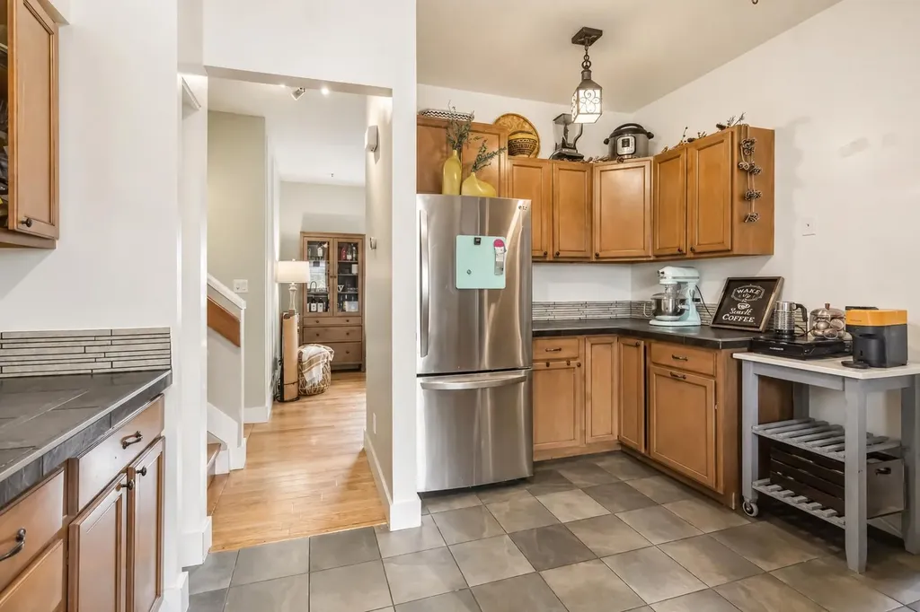 189 Brooks Place Fort Mcmurray AB T9K 2E6