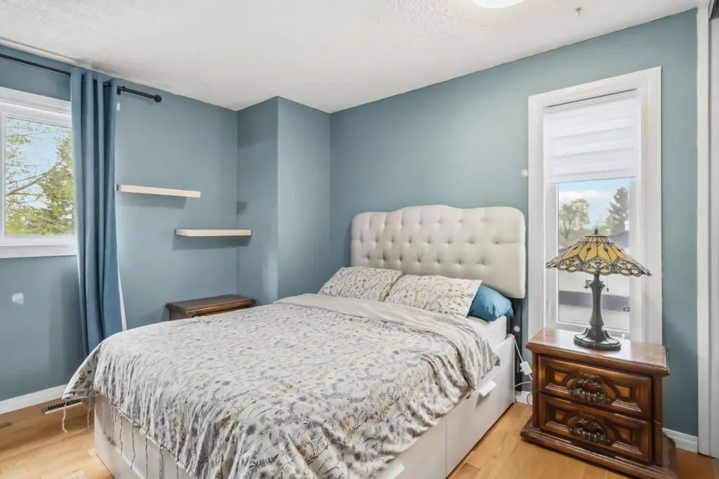189 Brooks Place Fort Mcmurray AB T9K 2E6